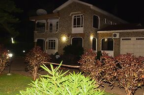 Mama Thea Homes - Hostel