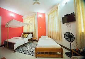 Mama Thea Homes - Hostel