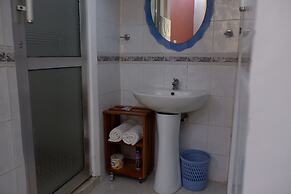 Mama Thea Homes - Hostel