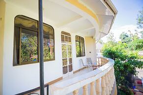 Mama Thea Homes - Hostel