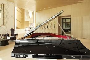 Apartments by Fairmont Baku Flame Towers