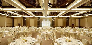 Apartments by Fairmont Baku Flame Towers