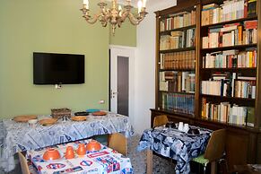 B&B Bibliotechina
