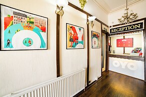 OYO The Golden Cheval Hotel