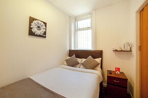 OYO The Golden Cheval Hotel