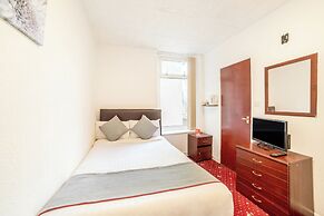 OYO The Golden Cheval Hotel