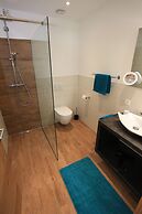 Engadin Lodge
