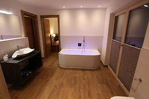 Engadin Lodge