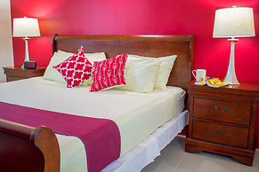 Ocho Rios TaylorMade Vacation Villas