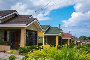 Ocho Rios TaylorMade Vacation Villas