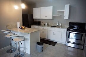 New Kingston Guest Apt Surbiton