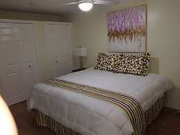 New Kingston Apt at Kensington Court