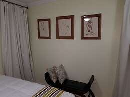 New Kingston Apt at Kensington Court