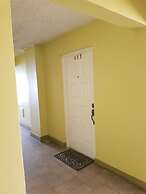 New Kingston Apt at Kensington Court