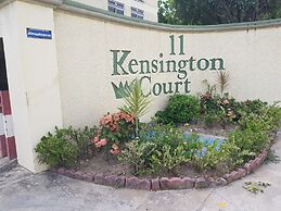 New Kingston Apt at Kensington Court