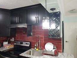 New Kingston Apt at Kensington Court