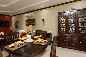 New Kingston Guest Apartment at Inglaterra III