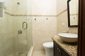 New Kingston Guest Apartment at Inglaterra III