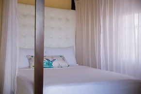 Apartment in Hellshire near Beach