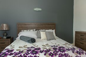 The Beach House II Bedroom with