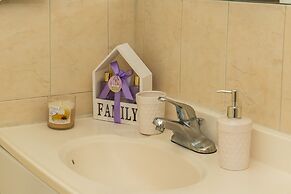 The Beach House II Bedroom with