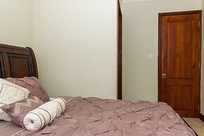 Kingston Modern Duplex Apartment