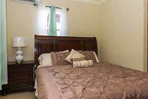 Kingston Modern Duplex Apartment