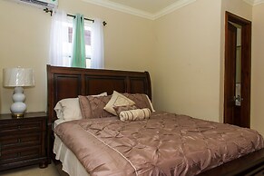 Kingston Modern Duplex Apartment