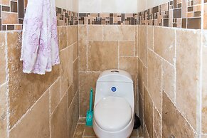 Kingston Luxury Family Retreat