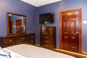 Kingston Luxury Family Retreat