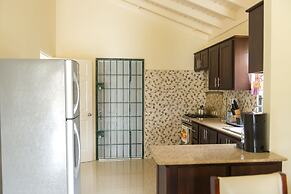 Ocho Rios Beach House at Dax Hall