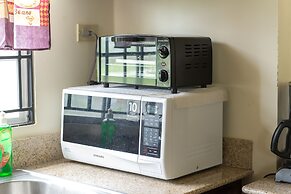 Ocho Rios Beach House at Dax Hall