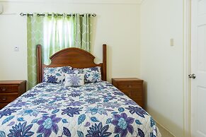 Ocho Rios Beach House at Dax Hall