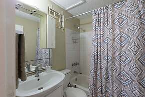 Kingston Most Centrally Located One Bdrm