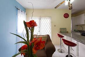 Kgn Most Centrally Located One Bdrm II