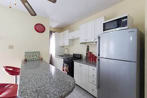 Kgn Most Centrally Located One Bdrm II