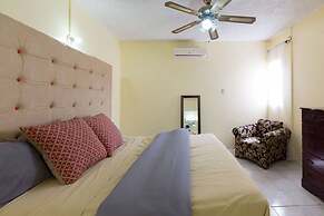 Kgn Most Centrally Located One Bdrm II