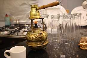 Australian Deluxe Hostel