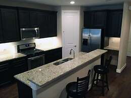 Modern Energy Corridor Corporate Housing