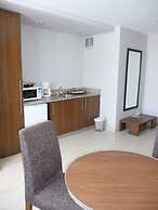 Hotel Tower House Suites
