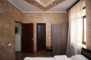 Planet Yerevan Hotel