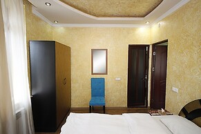 Planet Yerevan Hotel