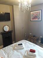 Simpsons Cottage - Grove Road Cottages