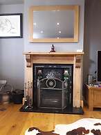 Simpsons Cottage - Grove Road Cottages