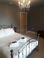 Simpsons Cottage - Grove Road Cottages