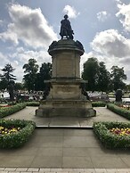 Simpsons Cottage - Grove Road Cottages