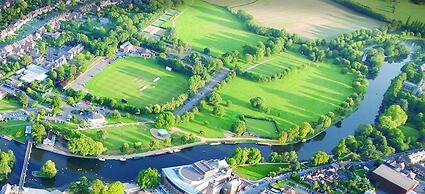 Simpsons Cottage - Grove Road Cottages