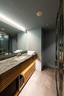 The Royal Park Canvas - Ginza 8