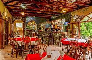 Hotel y Restaurante Costa Coral