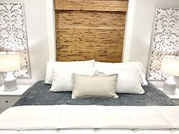 The Raspberry Garden Luxury Hotel & Suites